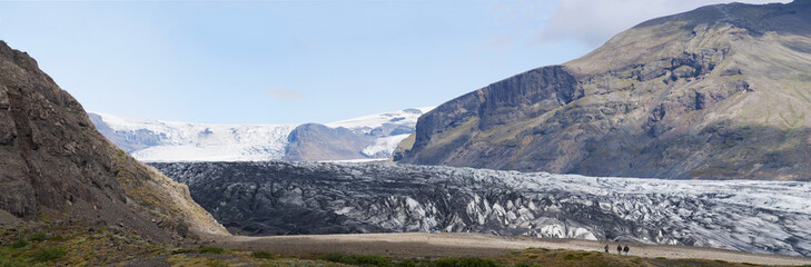 Iceland: vista del ghiacciaio Skaftafell il 19 agosto 2010. Il ghiacciaio Skaftafell è uno sperone della calotta di ghiaccio Vatnajokull, la più grande e più voluminosa calotta di ghiaccio in Islanda