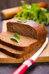 bread with  mint