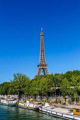 Tour Eiffel (Eiffel Tower), Champ de Mars in Paris, 