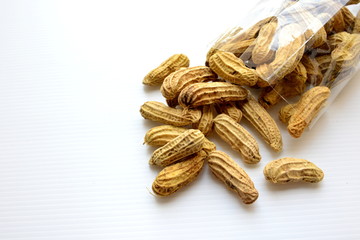 Dried Peanuts