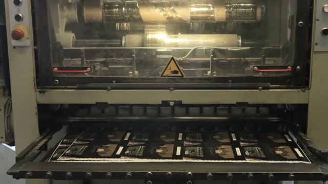 Work of conveyor newspaper and magazine typography, production line