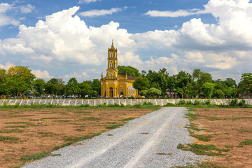 Fototapeta premium Yellow Old Church of Christ at Ayutthaya city of Thailand