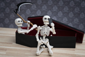 Selfie, self portrait in front of the reaper in the coffin