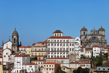Fototapeta na wymiar Porto Old Town Skyline in Portugal