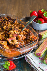 Rhubarb and strawberry crumble