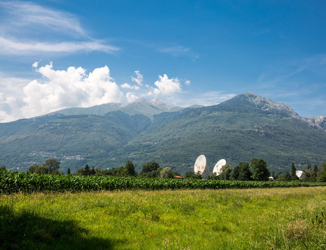 Totale &Uuml;berwachung mit Parabolantennen