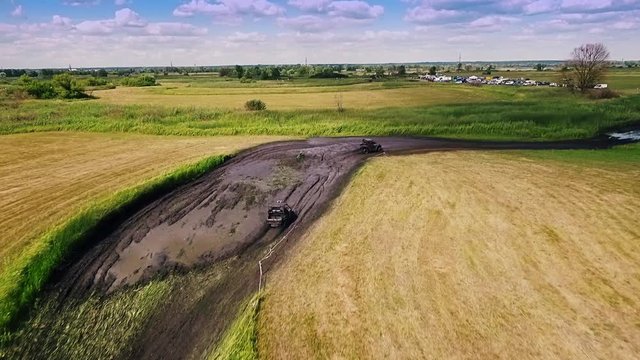 Utv car racing. Mud track.
