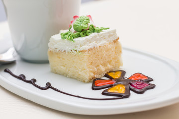 Vanilla cake decorated like a beautiful flower..Food for break m