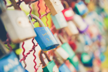 Padlock symbol representing the living together (Vintage filter