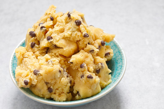 Cookie Dough With Chocolate Chips