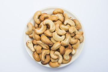 roasted cashews nut on dish