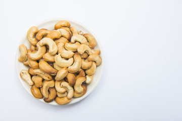 roasted cashews nut on dish