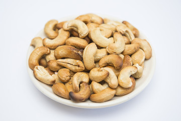 roasted cashews nut on dish