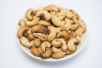 roasted cashews nut on dish