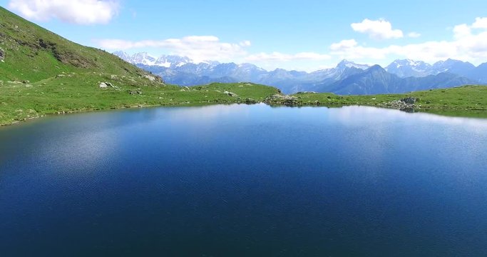 Lago di montagna - Arcoglio e Gruppo del Bernina - Valmalenco - Valtellina