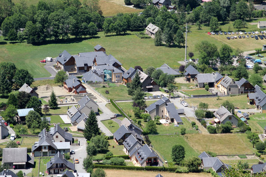 รูปภาพPirenaico เลือกดูภาพถ่ายสต็อก เวกเตอร์ และวิดีโอ330 Adobe Stock