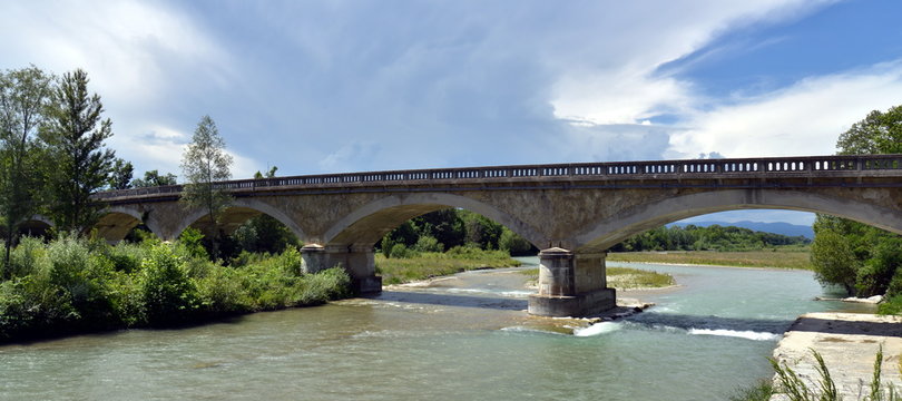 Br&uuml;cke &uuml;ber die Drome