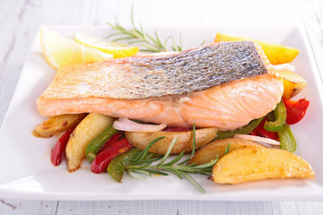 grilled salmon fillet