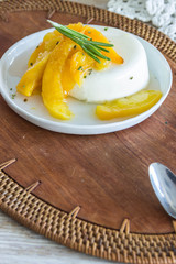 Panna cotta with peaches