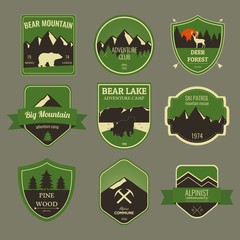Set of outdoors adventure and expedition badges and labels. Vector - obrazy, fototapety, plakaty