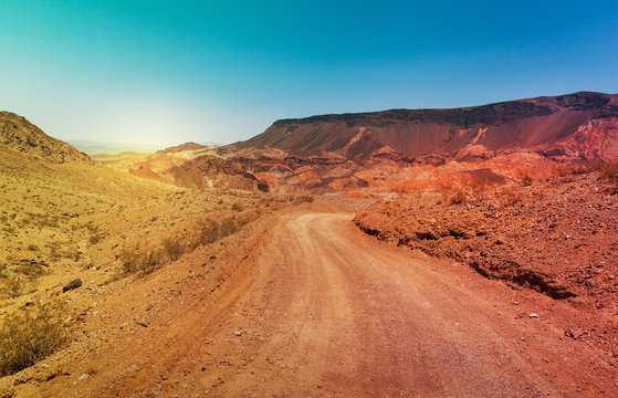 The road in desert in summer time, Southern Nevada, USA © photobyevgeniya