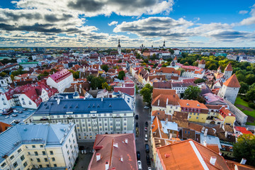 Fototapeta na wymiar View of the Old Town from St. Olaf's Church Tower, in Tallinn,