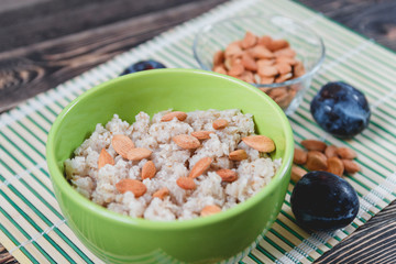 Porridge Oats with Nuts and Prunes