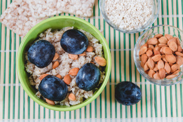 Porridge Oats with Nuts and Prunes