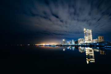 Manila Bay at night, seen from Harbour Square, in Pasay, Metro M