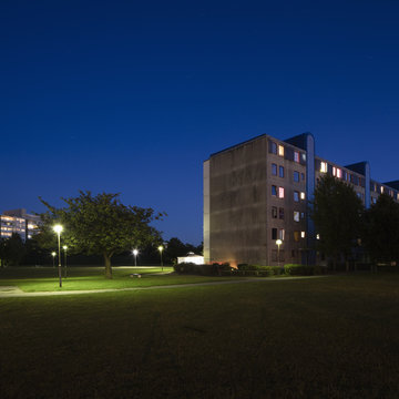 Sweden, Skane, Malmo, Rosengard, Park in residential district at night