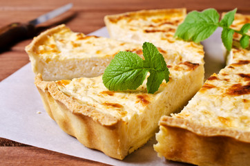 Tart with vegetables