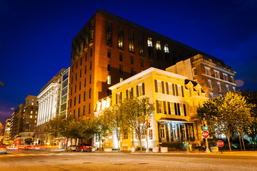 Buildings at H Street and Vermont Avenue at night, in Washington