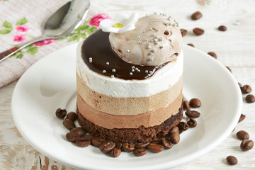 round cake with chocolate