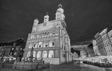 Monochromatic photo of Old Market Square in Poznan.