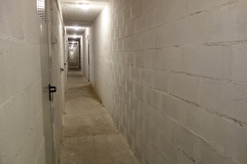 Long corridor in a garage (II). Taken on the 10th of July of 2016