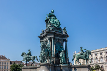 Obraz premium Maria Theresia Monument, in Vienna, Austria.