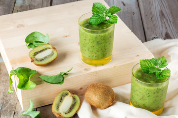 Fruit and vegetable smoothies, ingredients for its preparation