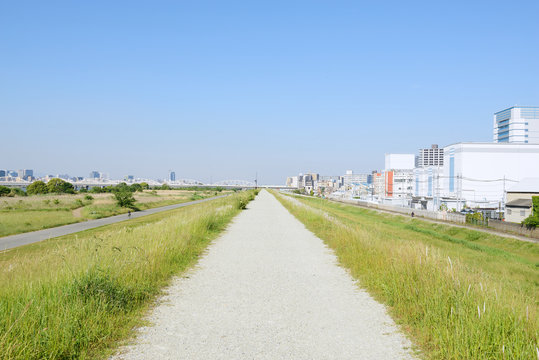 河川敷 Images – Browse 41,782 Stock Photos, Vectors, and 河川敷 Images – Browse 41,782 Stock Photos, Vectors, and
