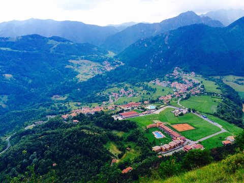 Blick &uuml;ber Tremosine in Italien