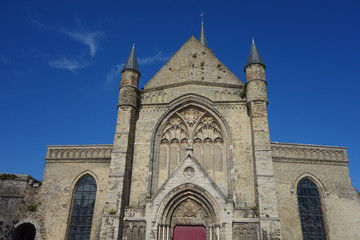 Fototapeta na wymiar Notre Dame church in Calais