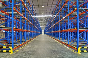 Photo sur Plexiglas Bâtiment industriel Storage racking pallet system for warehouse metal shelving distribution center      