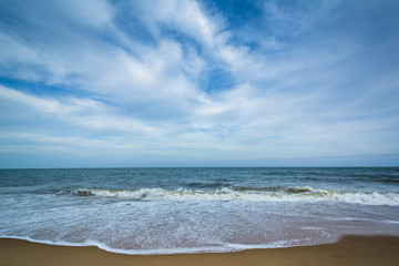 Waves in the Atlantic Ocean at Cape Henlopen State Park, in Reho