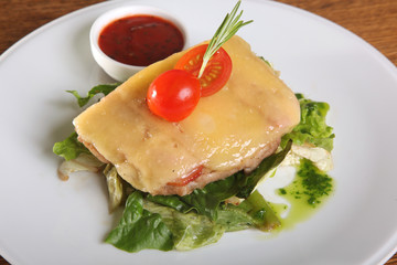 meat with cheese on lettuce