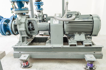 motor water pump and water pipes