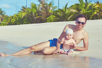 happy people on maldives