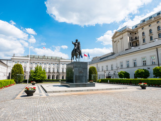 Fototapeta premium Warsaw, Poland - 3 June 2016 - Presidential palace inWarsaw, Poland, on a beautiful sunny day 