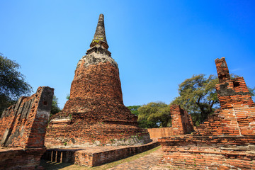 Fototapeta premium Pagoda and Stupa temple in ancient city