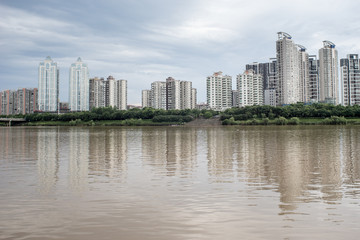 Fototapeta premium buildings by the river