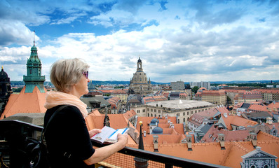 Stadtrundfahrt über den Dächern Dresdens