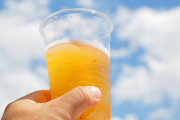 海の家の生ビール